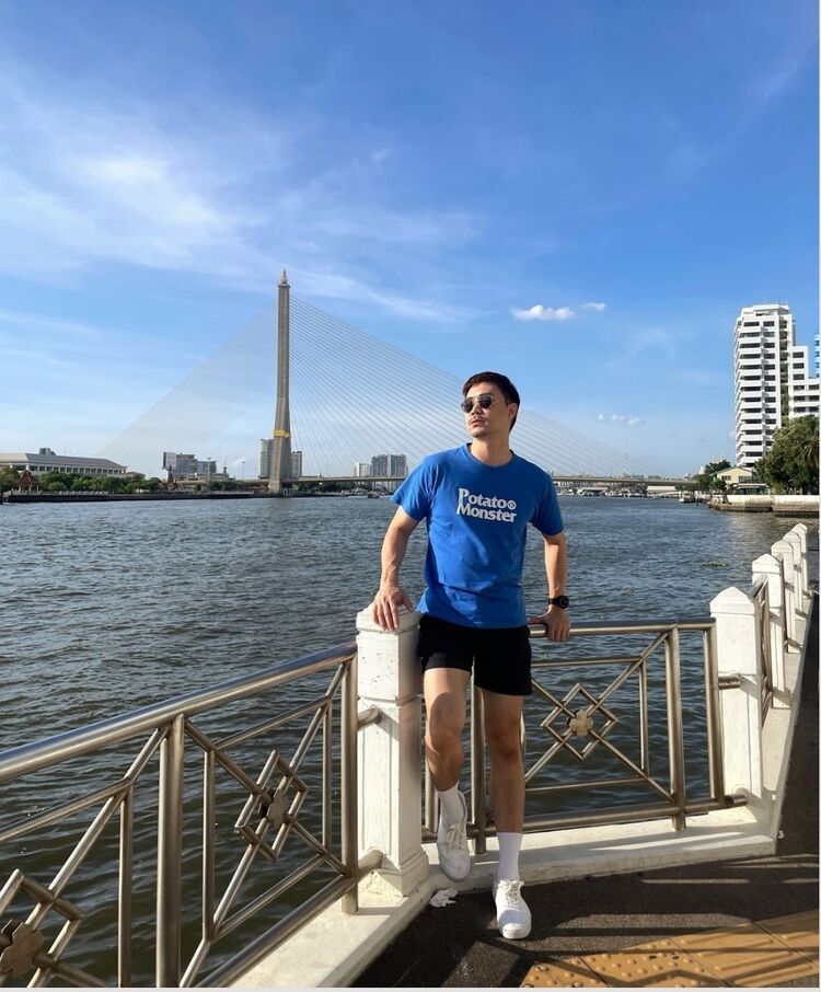 ���������� Chai Nat, ���� ������� Hong jae, 42 ����, ������������ ��� ������, ����� � ���������