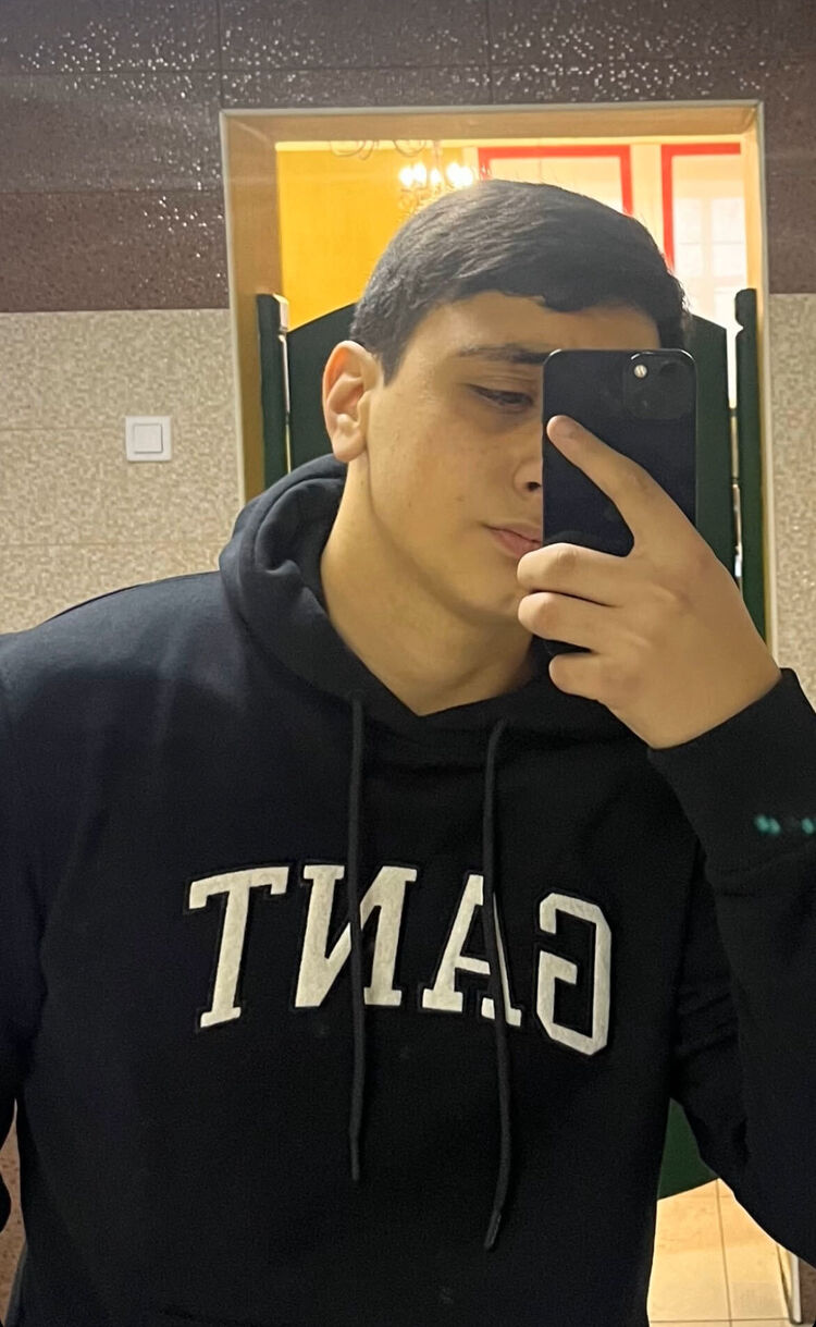  41112036  , 19 ,    