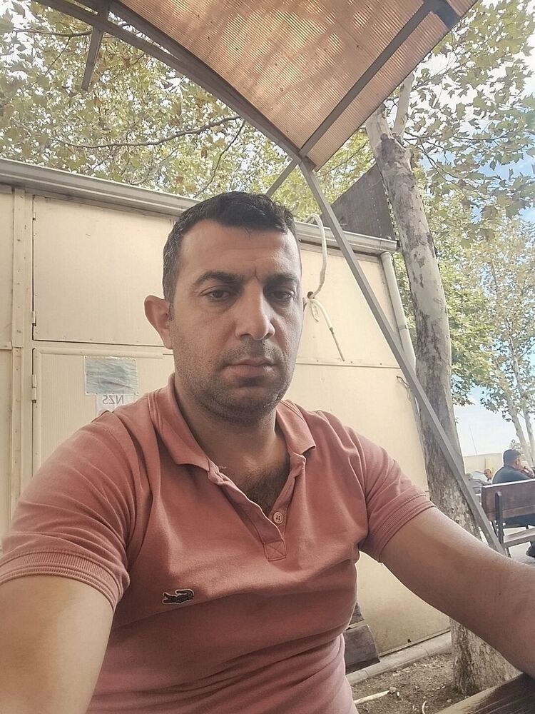  ,   Sercan, 36 ,   ,   