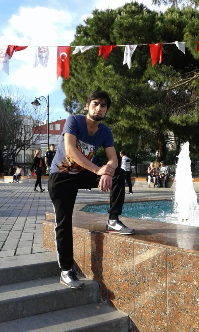  45411836  Roma, 30 ,    