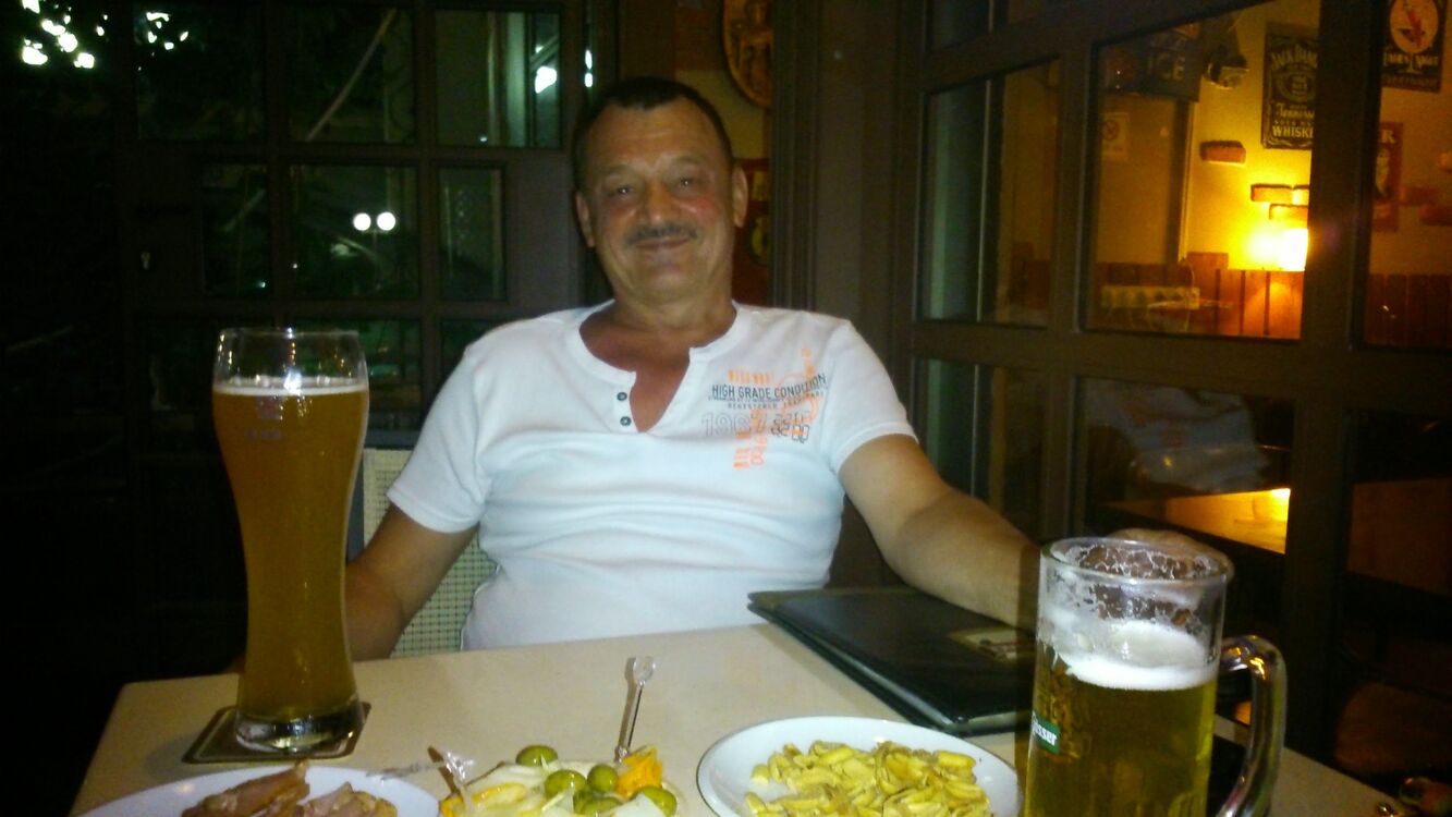  49060316  Otto, 63 ,    