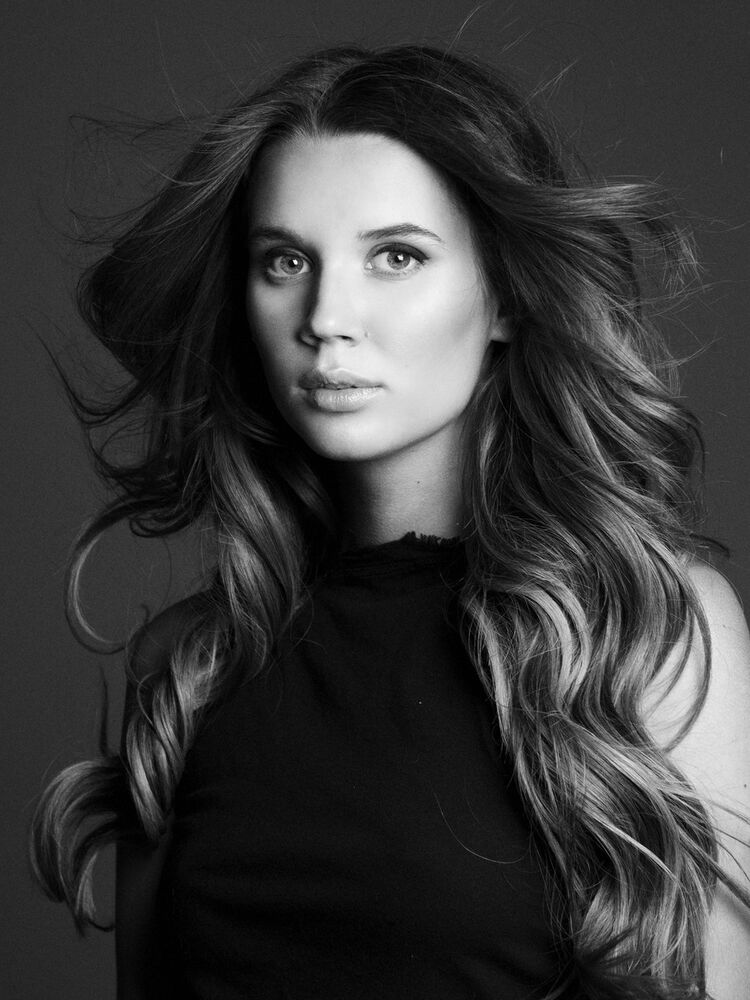  19134736  , 43 ,    -