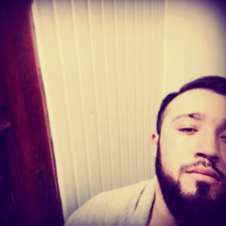  ,   Ramiz, 25 ,   c 