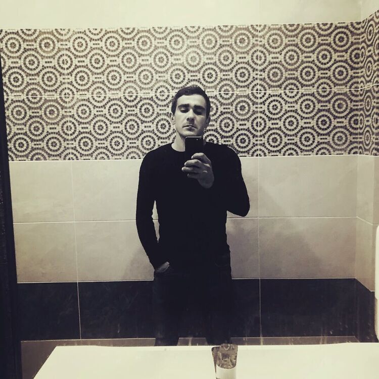  37499706  , 32 ,    