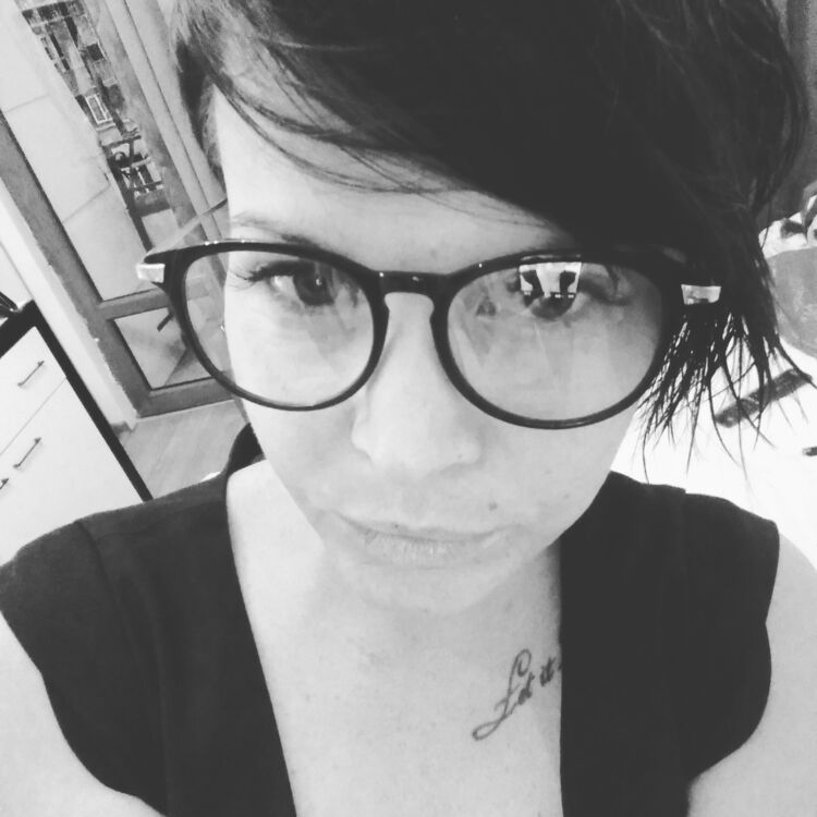  ,   Olenka, 41 ,   