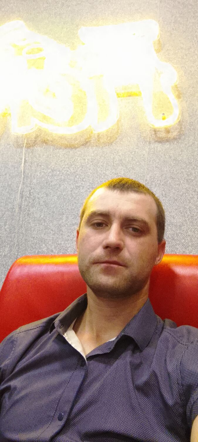  45048296  Artem, 25 ,    