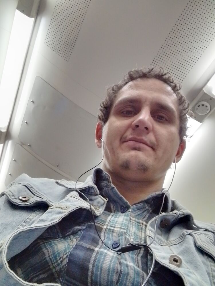  38239966  , 32 ,     