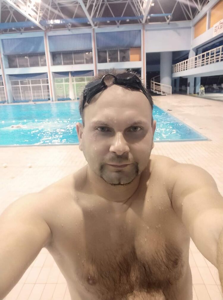  ,   M, 37 ,   ,   