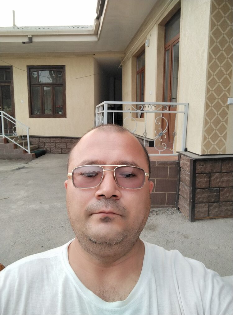  34079056  Rustamjon, 40 ,    