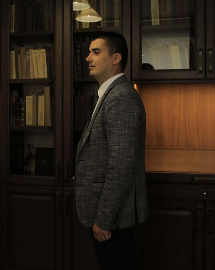  50169356  , 37 ,    Charenton-Le-Pont