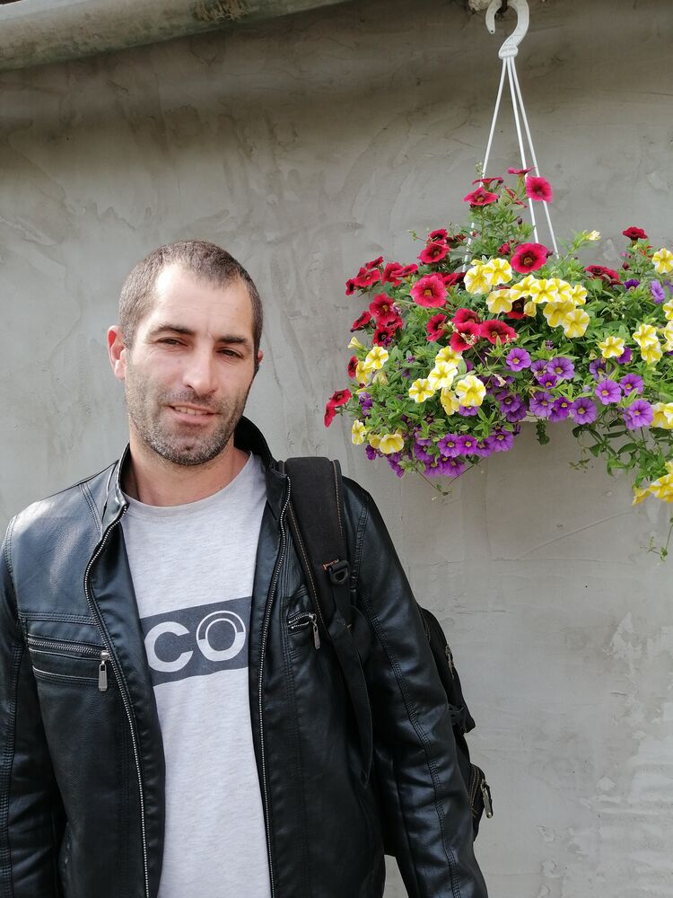  ,   , 40 ,   ,   