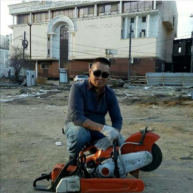  50924386  , 52 ,    