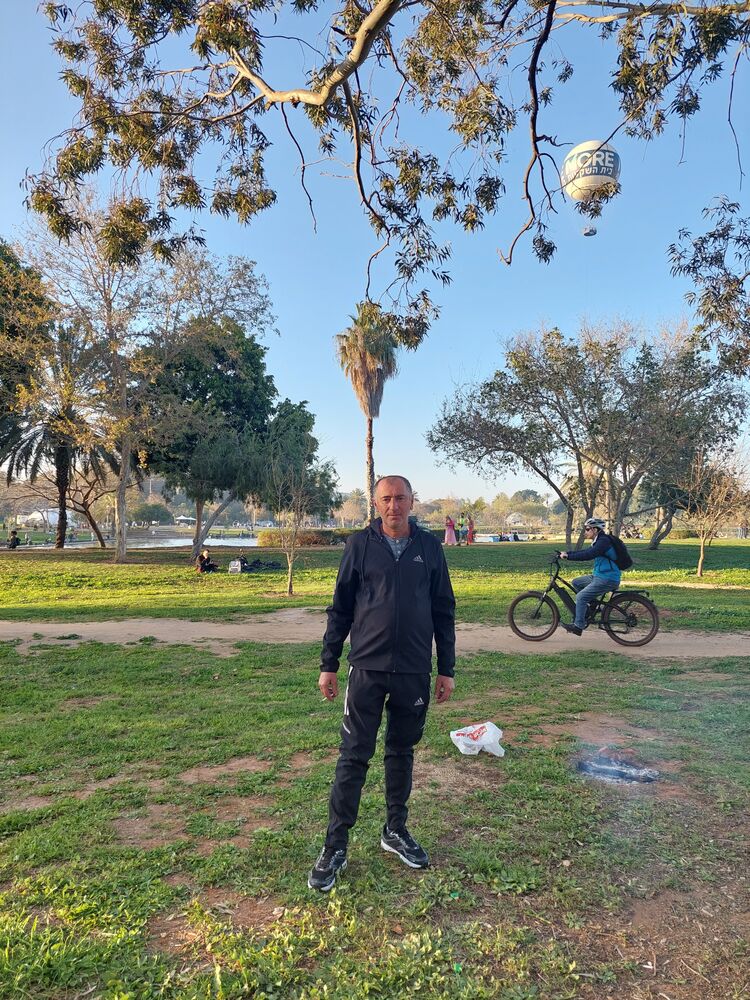  32976086  , 49 ,    Ramat Gan