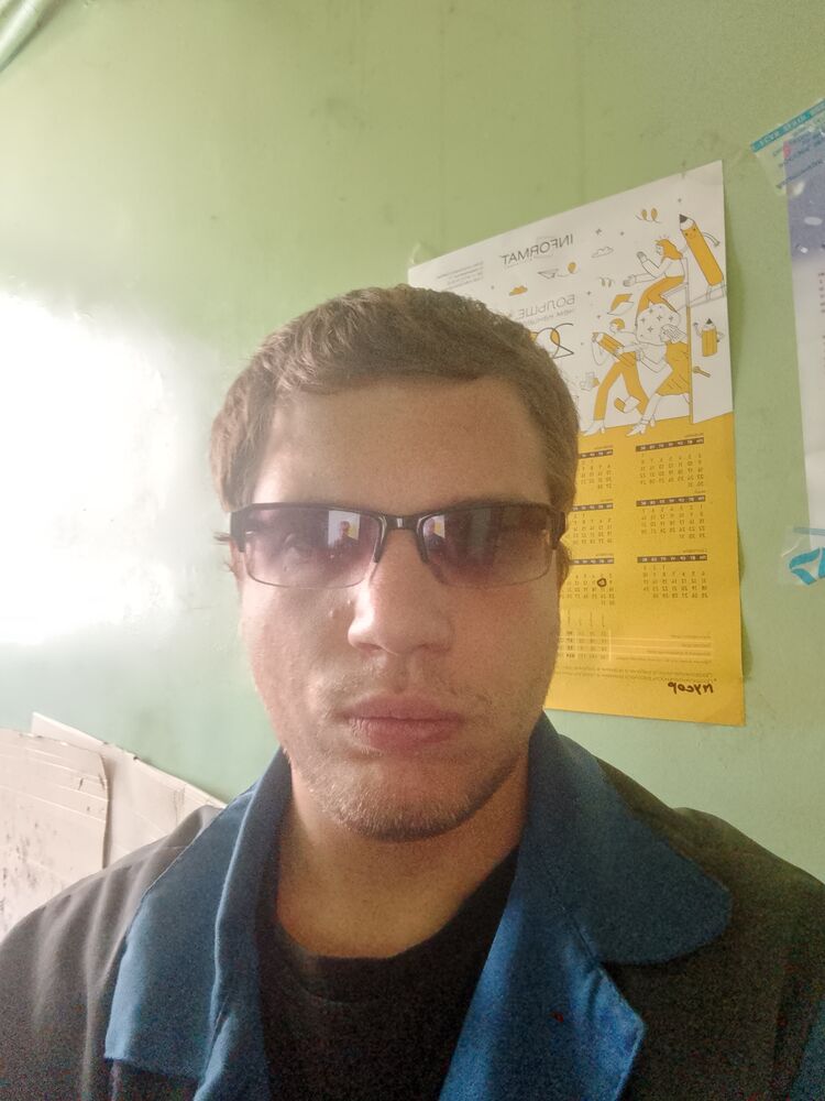  44139686  , 24 ,    