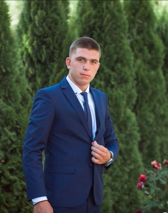  ,   Maxim, 23 ,   ,   