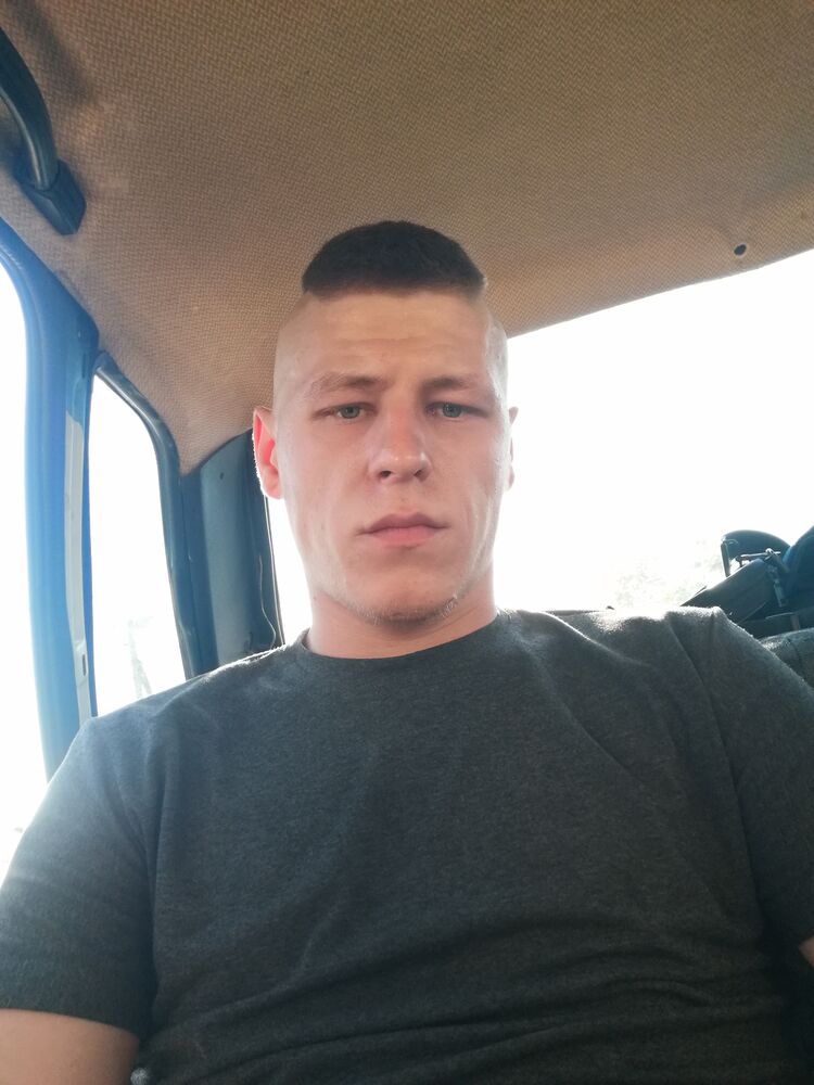  ,   Evgeny, 28 ,   