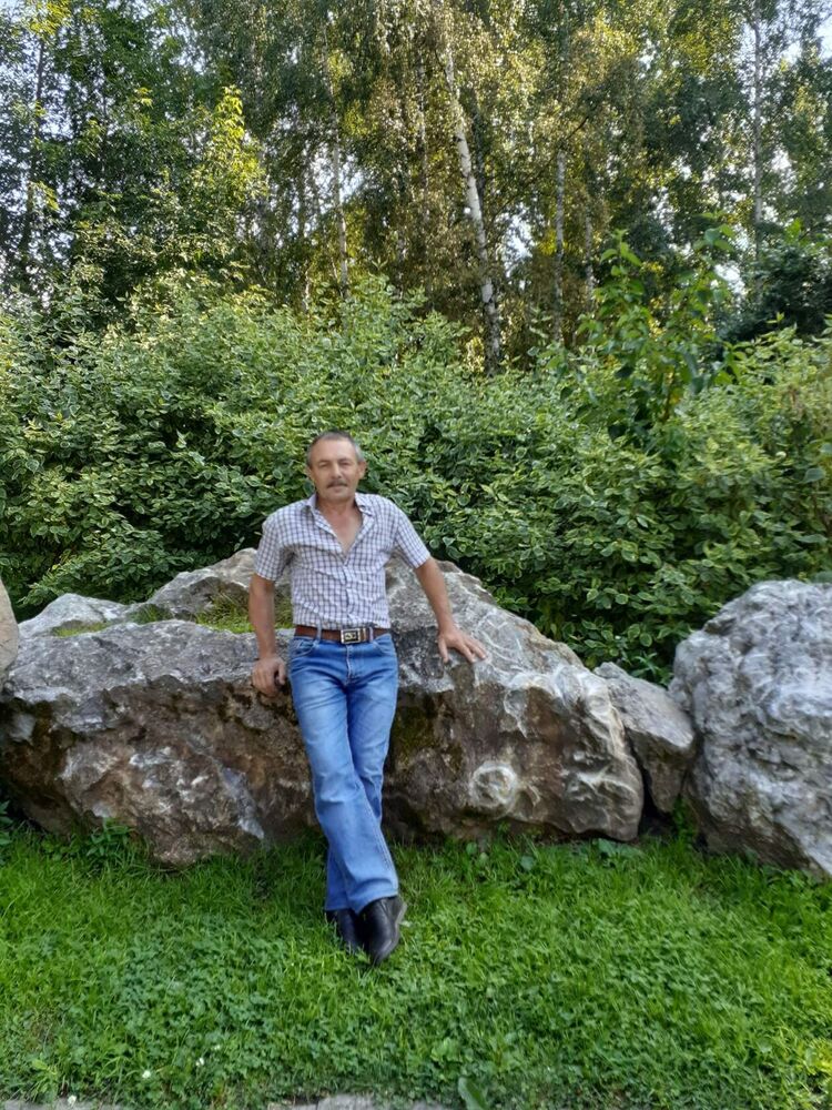  39507996  Nikolay, 62 ,    