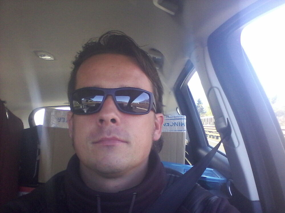  8251746  Iakob, 47 ,    