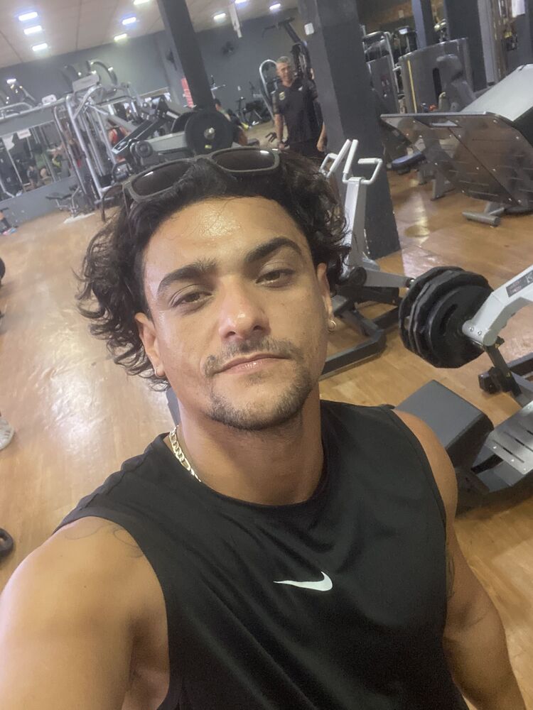  --,   Alessandro, 34 ,   ,   
