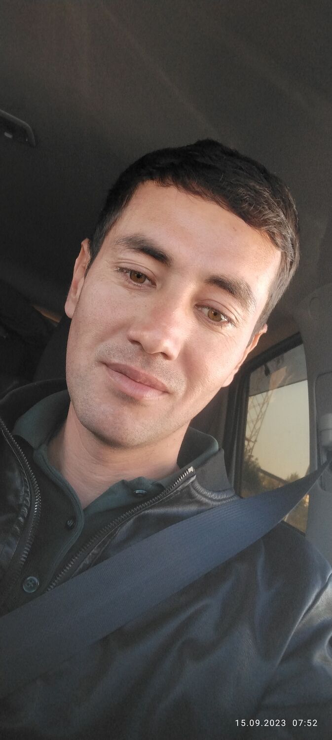  37749576  , 31 ,    