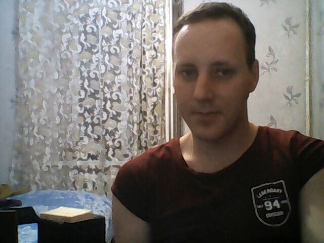  ,   Roman, 33 ,   ,   