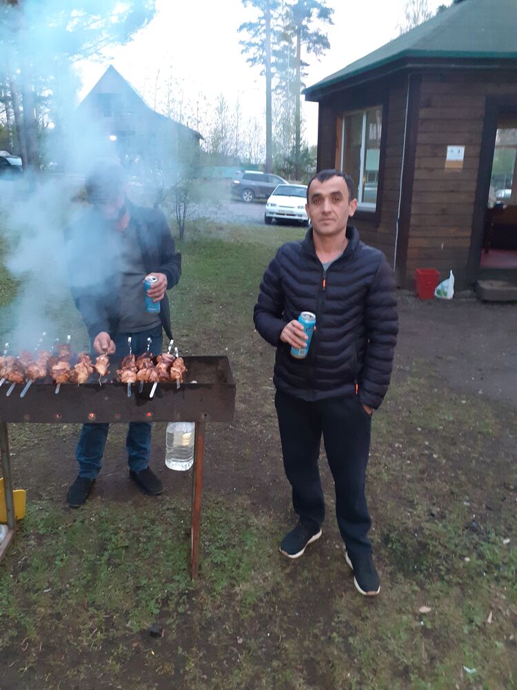  26549446  Arman, 38 ,    