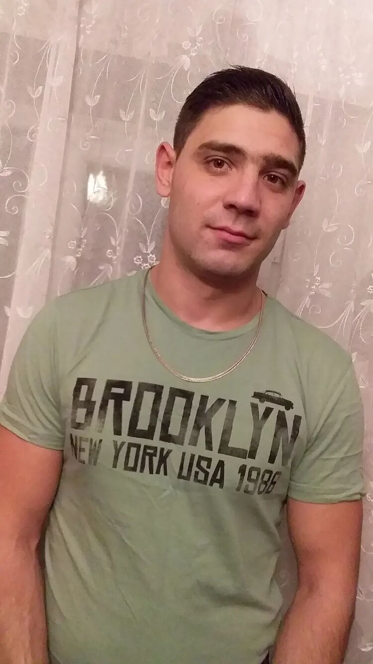  ,   Dima, 32 ,     , c 