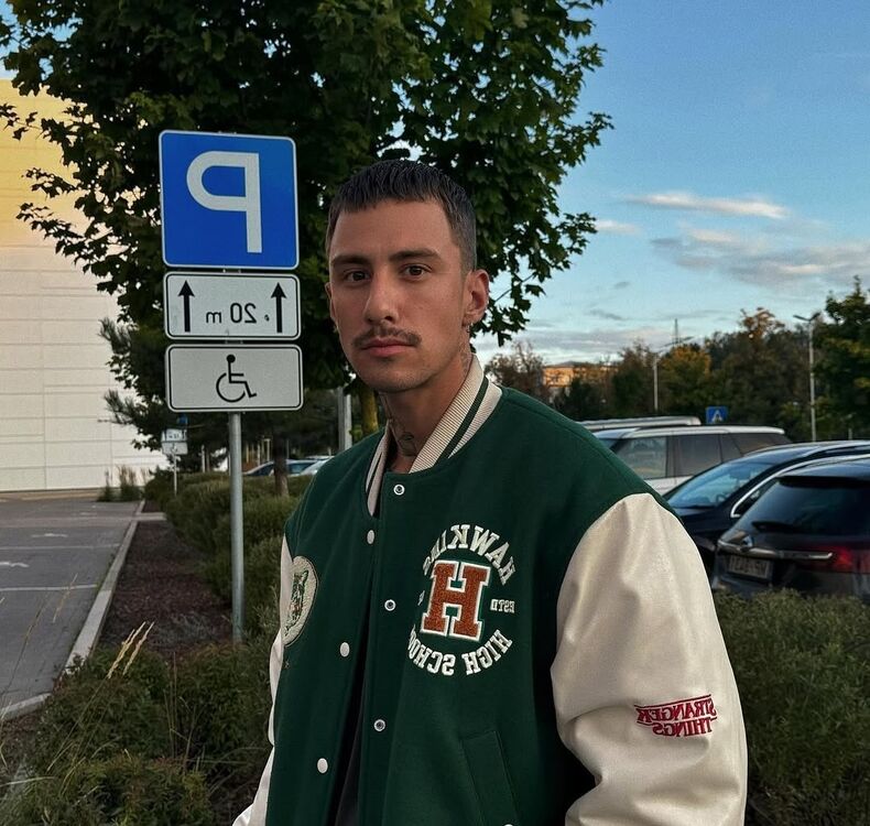  ,   , 32 ,   ,   , c 