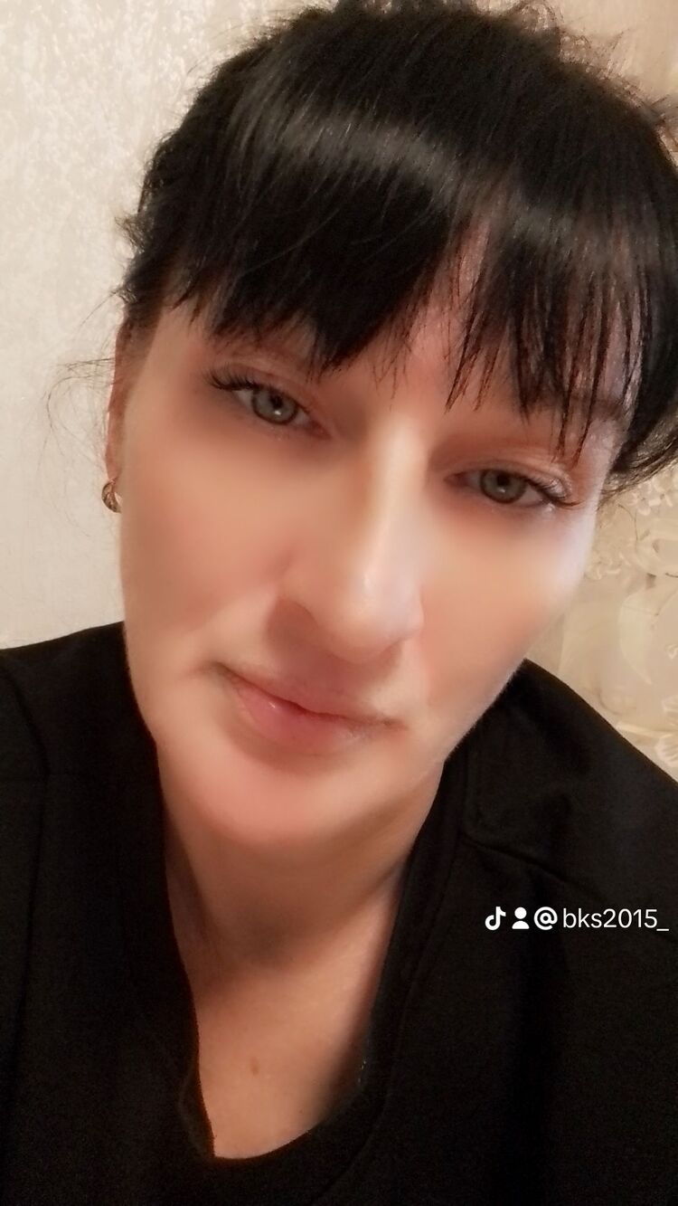  47564796  Olga, 43 ,    