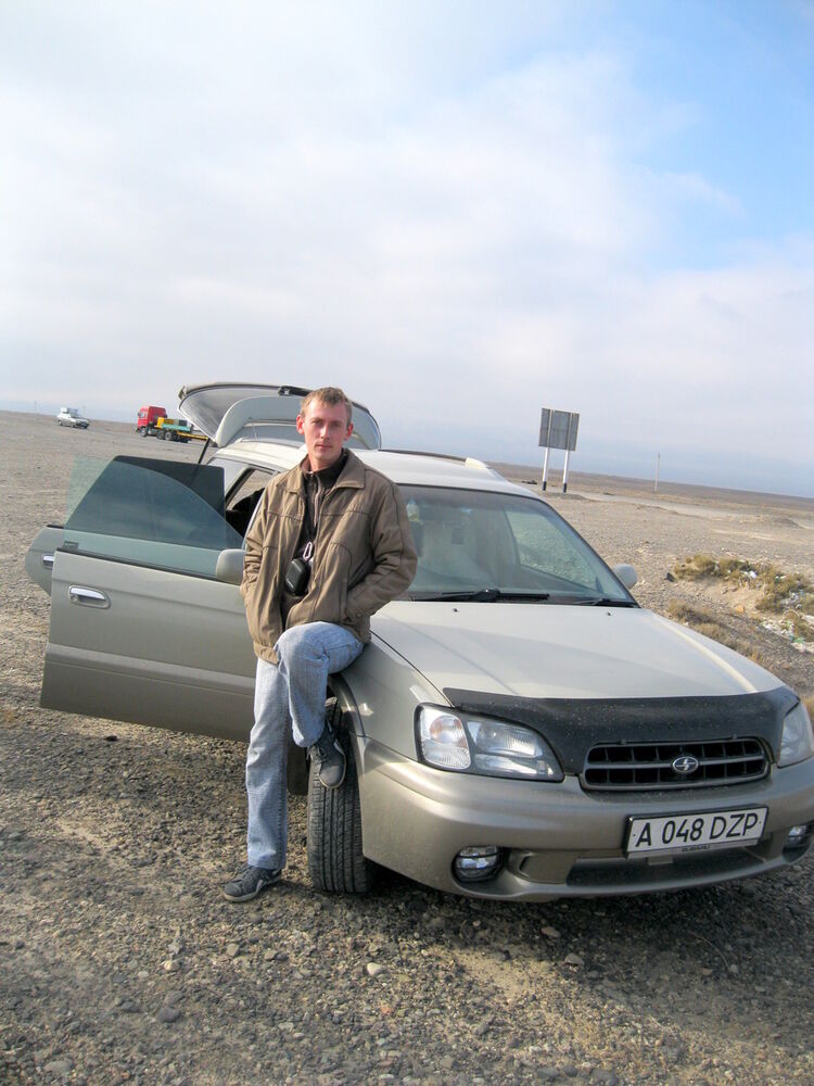  ,   Yevgeniy, 39 ,   ,   , c 
