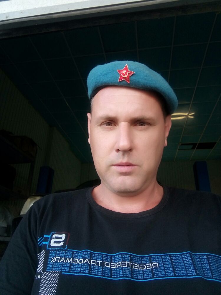  29990366  , 42 ,    Novy