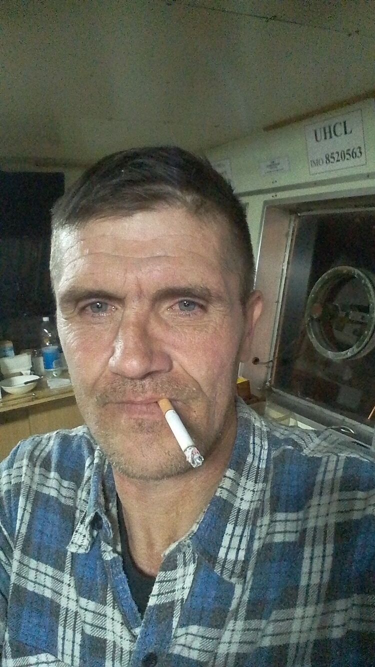  ,   Vladimir, 48 ,   c 
