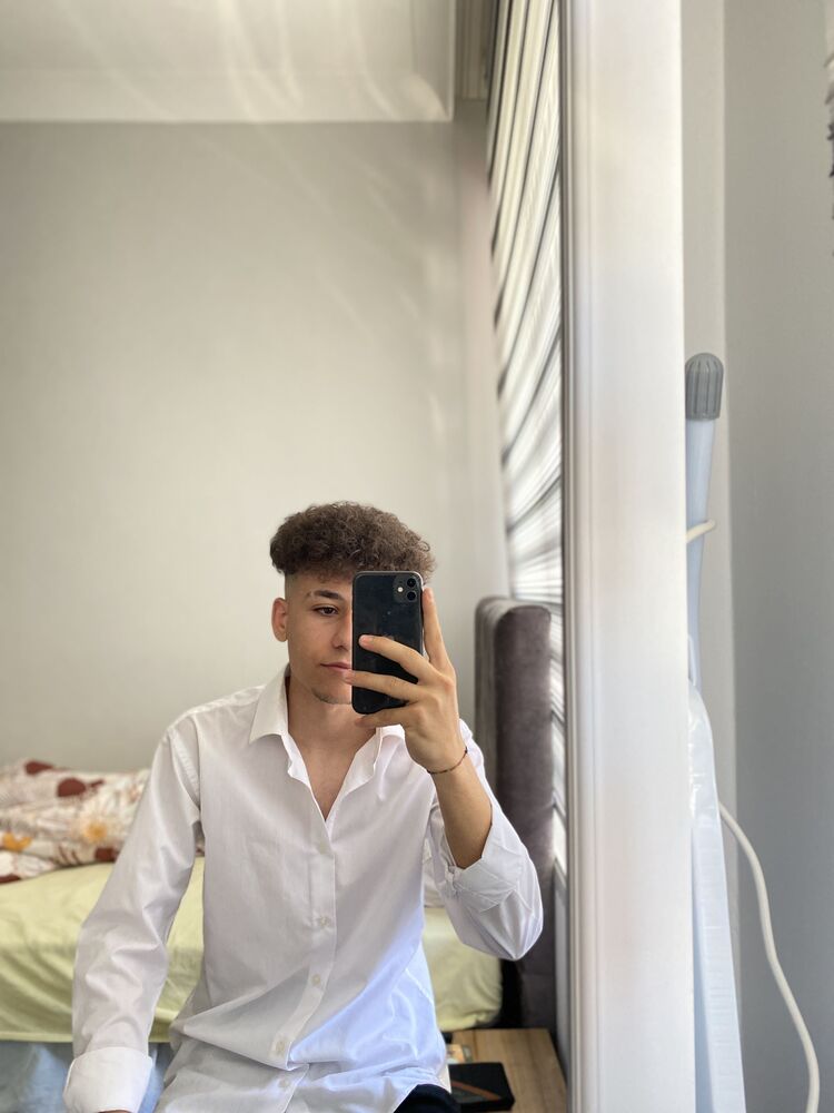  ,   Caner, 25 ,   ,   