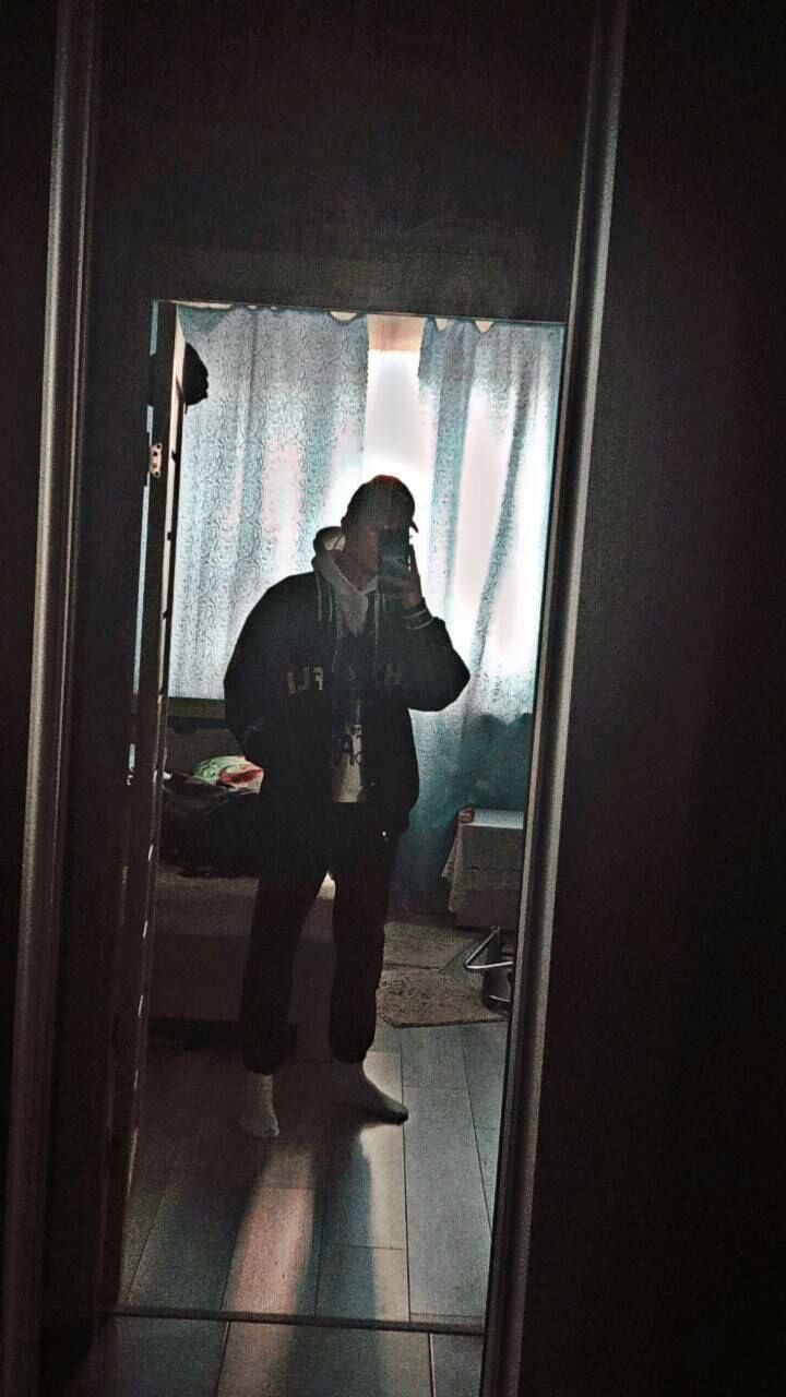  47742076  , 27 ,    