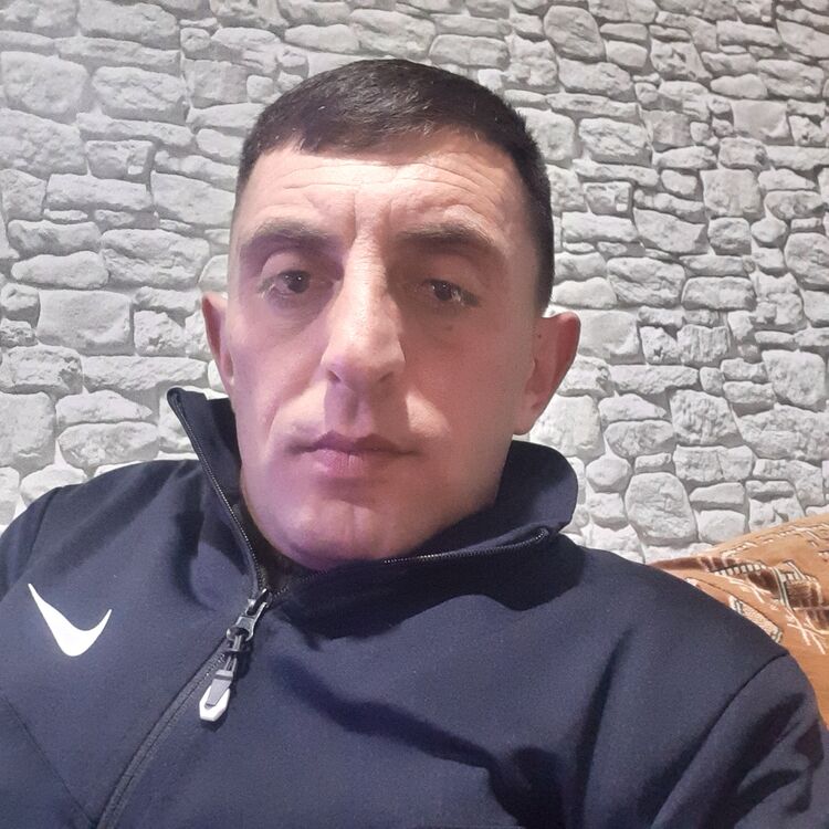  31285166  Harut, 36 ,    