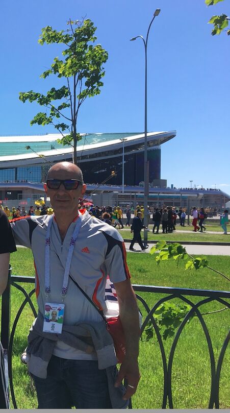  ,   Artur, 53 ,   ,   , c 
