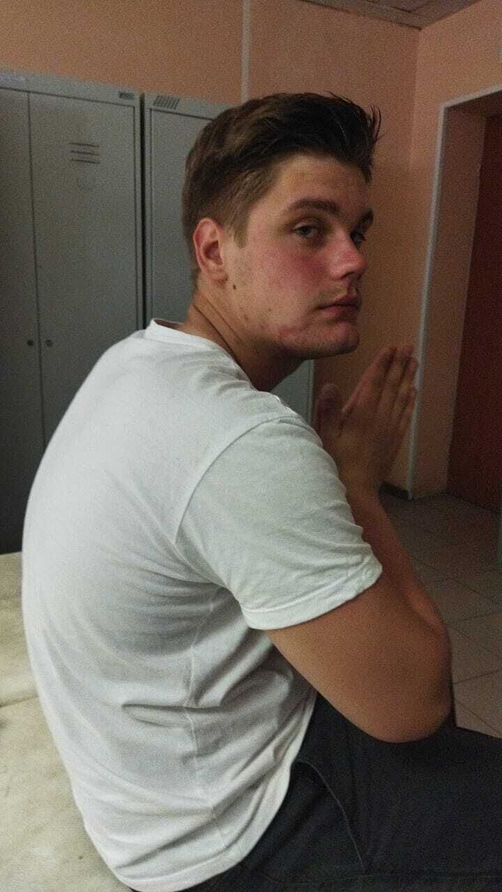  27662966  , 37 ,    -