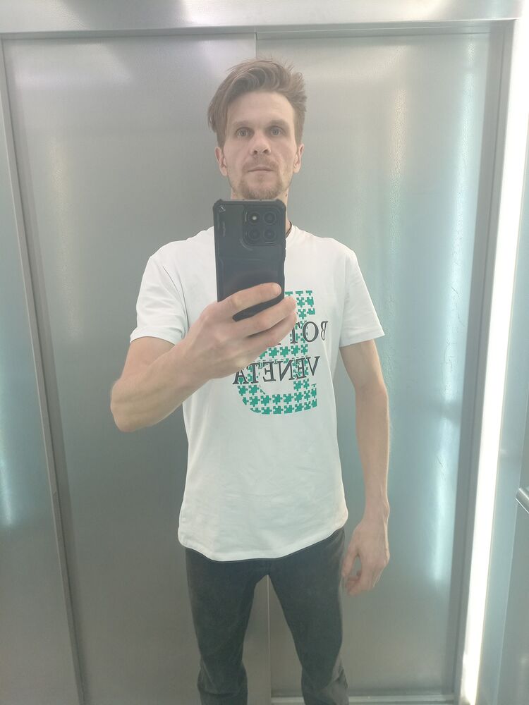  45612726  , 33 ,    