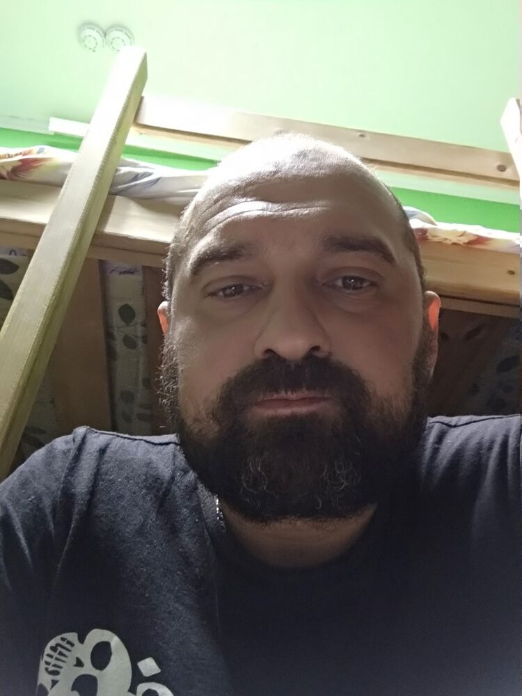  18289926  , 40 ,    