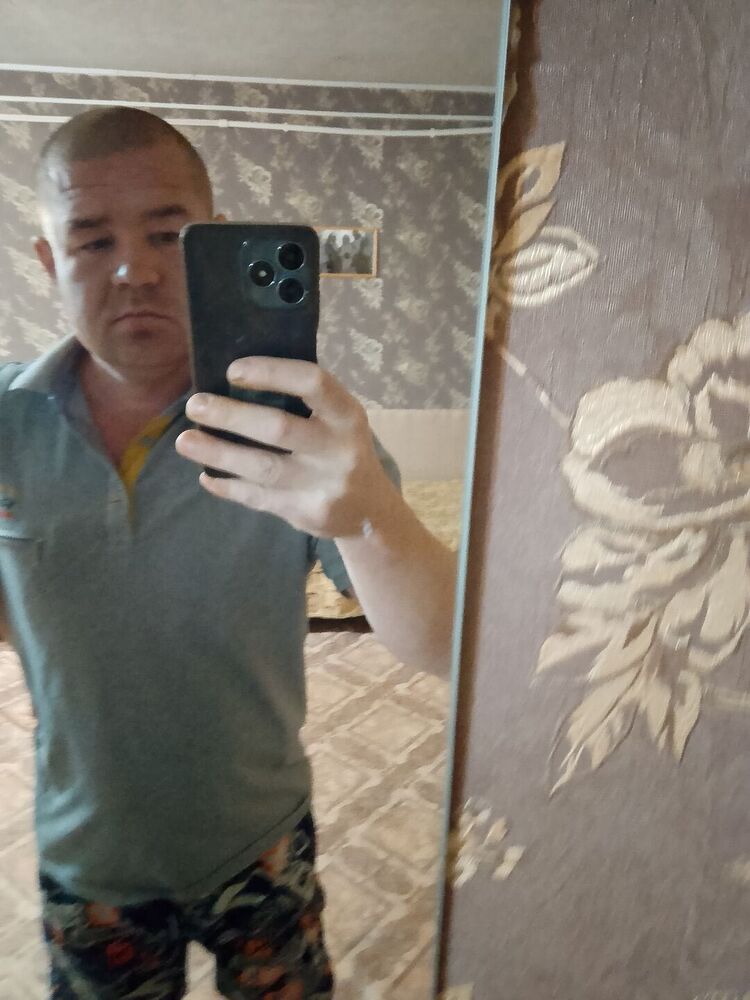  49257256  , 37 ,    