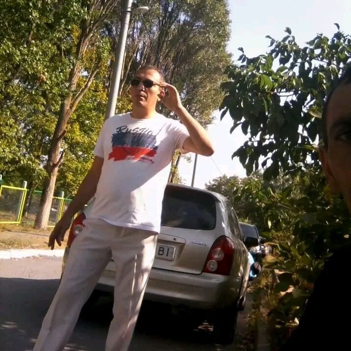 41708986  , 49 ,    