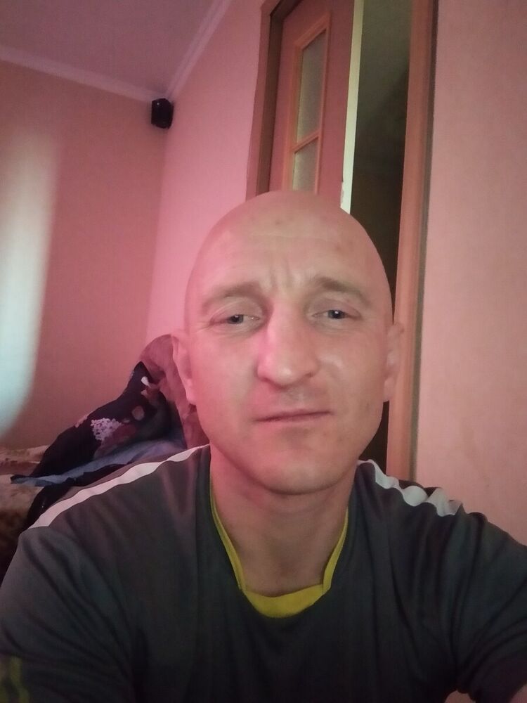  -,   Aleks, 42 ,   ,   , c 