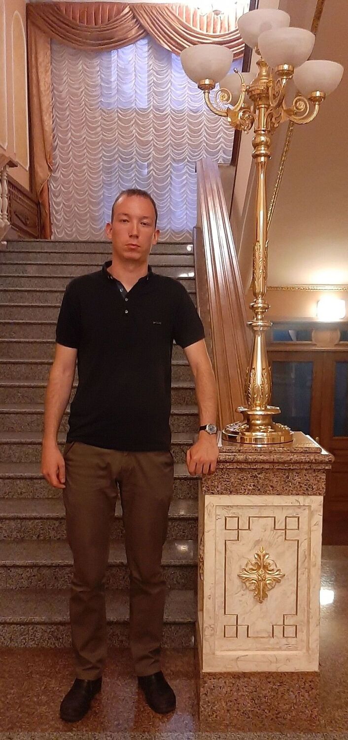  27496526  , 28 ,    