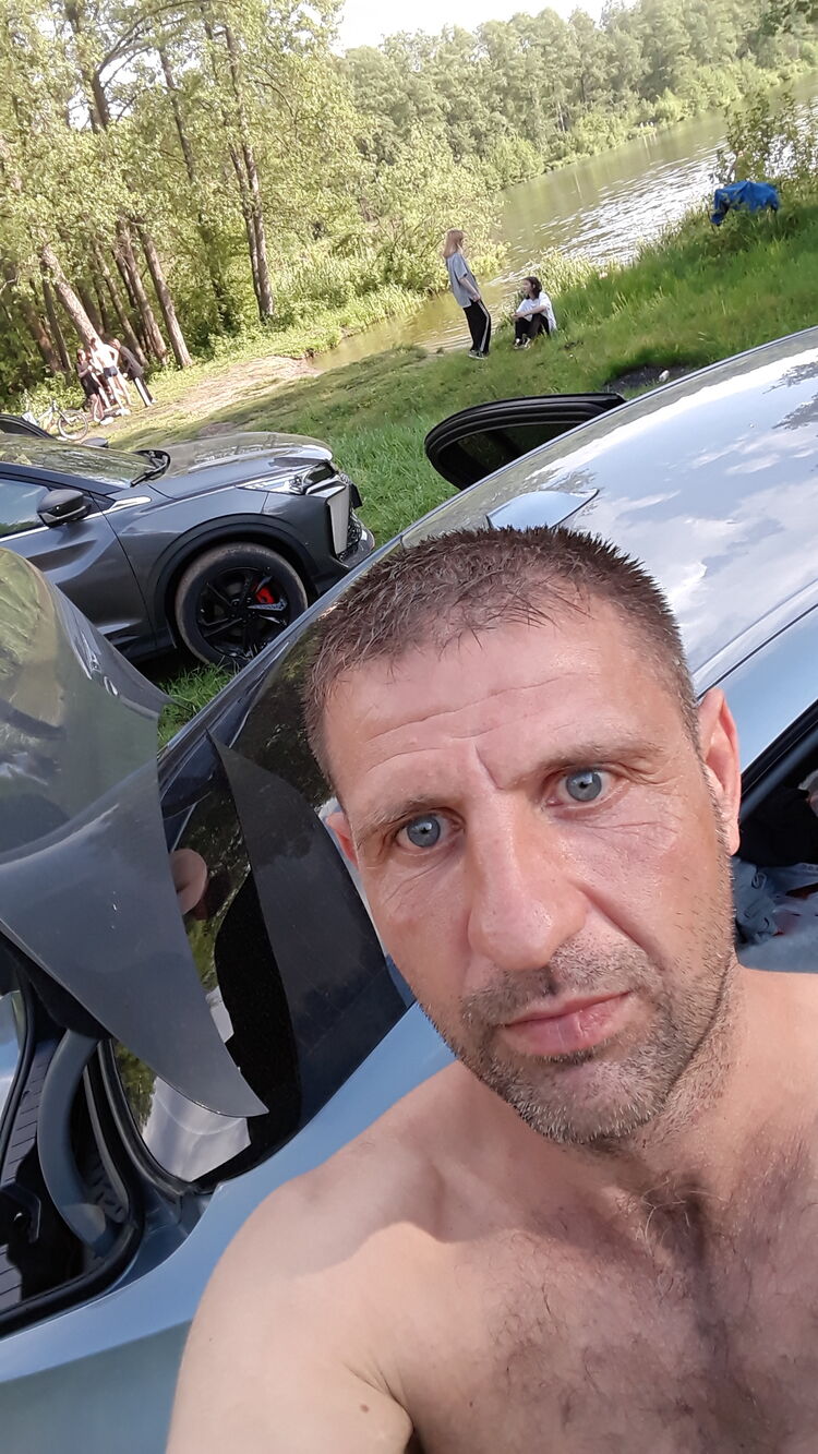  43645156  , 41 ,    