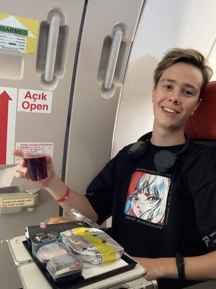  ,   , 22 ,   ,   