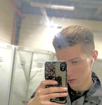  ,   Woody, 21 ,   ,   