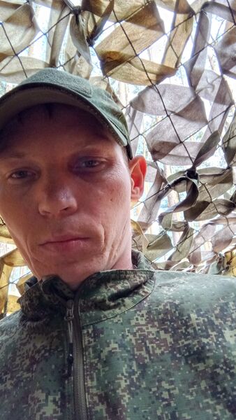  ,   Nikolaj, 28 ,   ,   , c , 