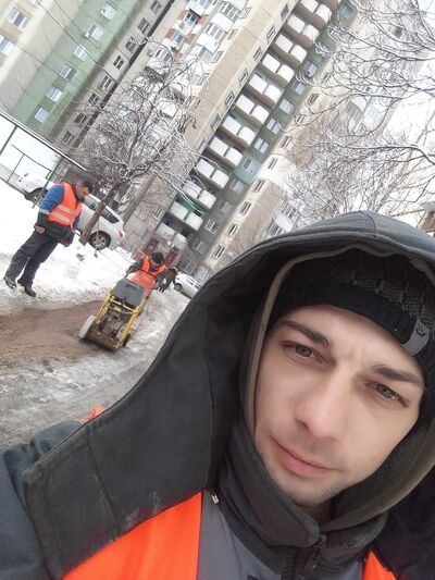  ,   Victor, 34 ,   ,   , c 