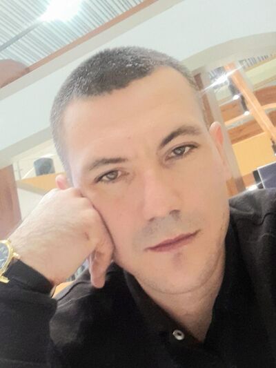  ,   Lawyer, 38 ,   ,   , c , 