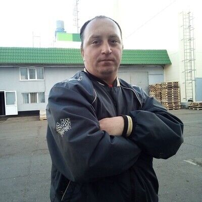   ,   Artur, 39 ,   ,   , c 